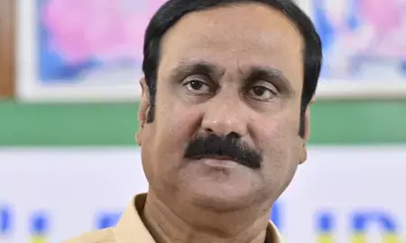 16 साल से कम उम्र के बच्चों के लिए सोशल मीडिया पर लगे प्रतिबंध, अंबुमणि रामदास का केंद्र से आग्रह