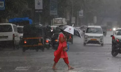 यूपी-बिहार समेत 10 राज्यों में मूसलाधार बारिश का अलर्ट, अगले 14 घंटे बेहद अहम; दिल्ली-एनसीआर में उमस बरकरार यूपी-बिहार समेत 10 राज्यों में मूसलाधार बारिश का अलर्ट, अगले 14 घंटे बेहद अहम; दिल्ली-एनसीआर में उमस बरकरार