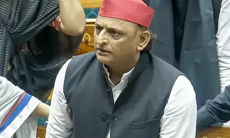 सपा सांसदों की सरकार से बड़ी अपील: बोले— केवल कड़ा कानून समाधान नहीं; युवाओं पर दर्ज मुकदमे वापस ले सरकार, न बिगाड़े उनका भविष्य सपा सांसदों की सरकार से बड़ी अपील: बोले— केवल कड़ा कानून समाधान नहीं; युवाओं पर दर्ज मुकदमे वापस ले सरकार, न बिगाड़े उनका भविष्य