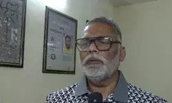 पप्पू यादव का बिहार सरकार पर हमला, बोले- पहले बच्चों से माफी मांगें पप्पू यादव का बिहार सरकार पर हमला, बोले- पहले बच्चों से माफी मांगें