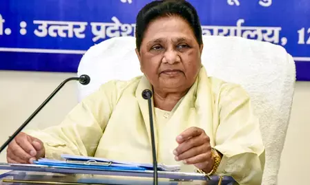 मायावती ने जौहर यूनिवर्सिटी पर ध्वस्तीकरण रोक का किया स्वागत, शिक्षण संस्थानों के नियमितीकरण की वकालत मायावती ने जौहर यूनिवर्सिटी पर ध्वस्तीकरण रोक का किया स्वागत, शिक्षण संस्थानों के नियमितीकरण की वकालत