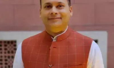 तीन महीने से भी कम समय में बंगाल में विकास को मिली नई रफ्तार, अमित मालवीय ने गिनाई सरकार की उपलब्धियां तीन महीने से भी कम समय में बंगाल में विकास को मिली नई रफ्तार, अमित मालवीय ने गिनाई सरकार की उपलब्धियां