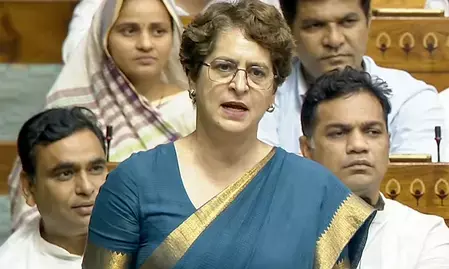 प्रियंका गांधी के गौमूत्र एक्सपर्ट बयान पर घमासान: जानिए कौन हैं IIT मद्रास के निदेशक प्रो. वी. कामकोटी, जिन्होंने बनाया भारत का पहला चिप