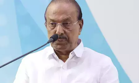 सरकारें आती-जाती रहती हैं, नीतियां बनी रहती हैं: केरल के उद्योग मंत्री सरकारें आती-जाती रहती हैं, नीतियां बनी रहती हैं: केरल के उद्योग मंत्री