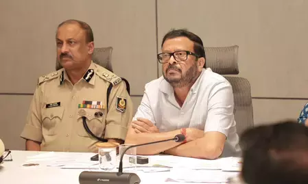 ओडिशा सरकार बाढ़ की स्थिति से निपटने के लिए तैयार, मंत्री ने की उच्च-स्तरीय समीक्षा बैठक ओडिशा सरकार बाढ़ की स्थिति से निपटने के लिए तैयार, मंत्री ने की उच्च-स्तरीय समीक्षा बैठक