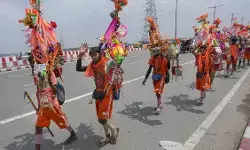 Kanwar Yatra: 12 अगस्त तक ट्रैफिक डायवर्जन लागू, दिल्ली से भारी वाहनों की एंट्री बंद; नमो भारत के बढ़ेंगे 52 अतिरिक्त फेरे Kanwar Yatra: 12 अगस्त तक ट्रैफिक डायवर्जन लागू, दिल्ली से भारी वाहनों की एंट्री बंद; नमो भारत के बढ़ेंगे 52 अतिरिक्त फेरे
