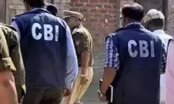 नीट-यूजी पेपर लीक मामले में सीबीआई ने 13 आरोपियों के खिलाफ 20 हजार पन्नों की चार्जशीट दाखिल की नीट-यूजी पेपर लीक मामले में सीबीआई ने 13 आरोपियों के खिलाफ 20 हजार पन्नों की चार्जशीट दाखिल की