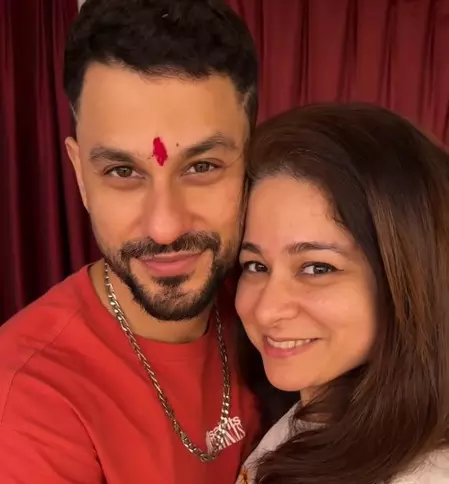 कुणाल खेमू की बहन ने कश्मीर से जुड़ी यादें साझा कीं, भावुक हुए अशोक पंडित कुणाल खेमू की बहन ने कश्मीर से जुड़ी यादें साझा कीं, भावुक हुए अशोक पंडित