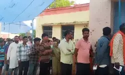 बांकीपुर उपचुनाव: भाजपा ने फर्जी मतदान की आशंका जताते हुए रिटर्निंग ऑफिसर को लिखा पत्र, सख्त पहचान सत्यापन की मांग बांकीपुर उपचुनाव: भाजपा ने फर्जी मतदान की आशंका जताते हुए रिटर्निंग ऑफिसर को लिखा पत्र, सख्त पहचान सत्यापन की मांग