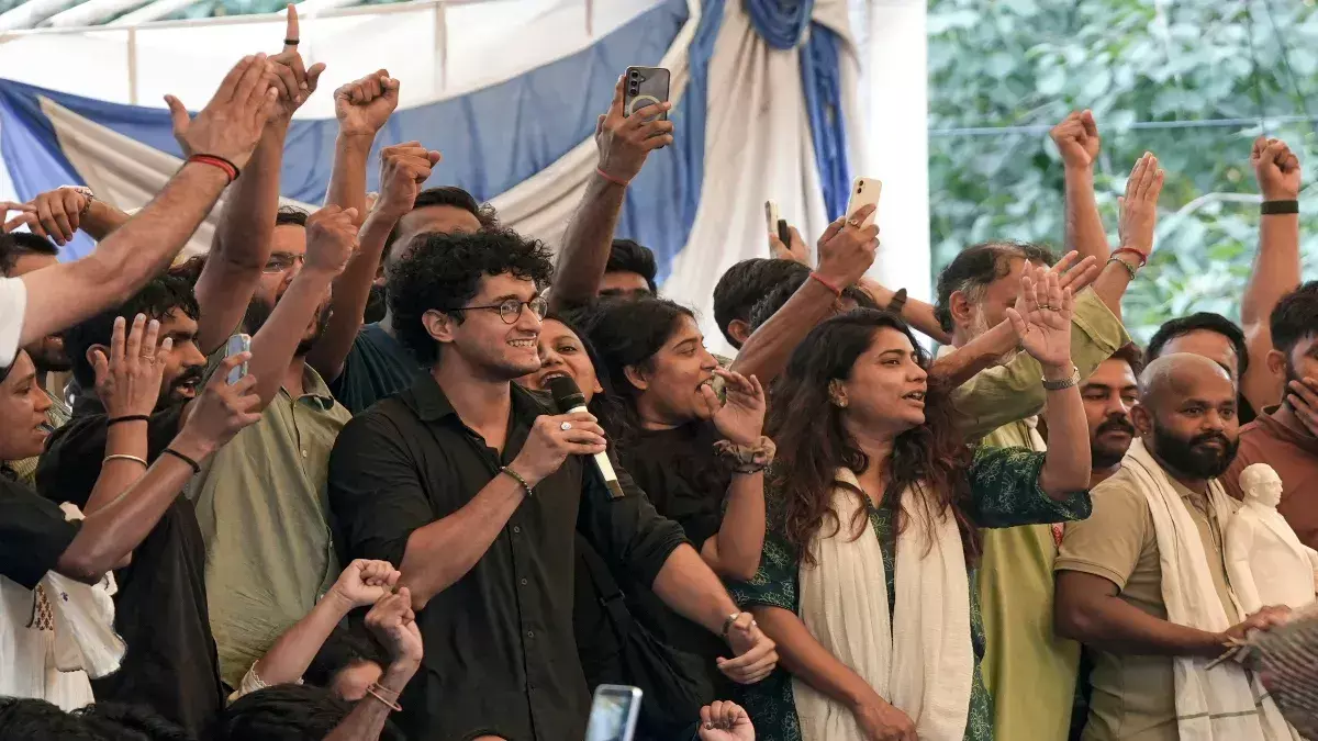 युवाओं के सत्याग्रह ने अपने पीछे कुछ सबक छोड़े युवाओं के सत्याग्रह ने अपने पीछे कुछ सबक छोड़े