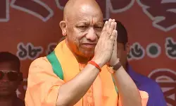 कुष्ठ रोग से प्रभावित दिव्यांगजन के लिए सहारा बनी योगी सरकार