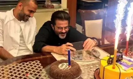 आनंद आहूजा के बर्थडे पर अनिल कपूर ने किया विश, शांतिप्रिय स्वभाव की तारीफ की आनंद आहूजा के बर्थडे पर अनिल कपूर ने किया विश, शांतिप्रिय स्वभाव की तारीफ की