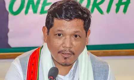मेघालय : सरकारी कार्यक्रमों में मुख्यमंत्री और मंत्रियों का सम्मान समारोह नहीं होगा मेघालय : सरकारी कार्यक्रमों में मुख्यमंत्री और मंत्रियों का सम्मान समारोह नहीं होगा