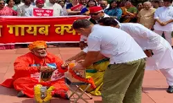 संसद परिसर में साधु वेश में पहुंचे पप्पू यादव, राम मंदिर चंदा मुद्दे पर किया प्रदर्शन; स्पीकर ने दी चेतावनी