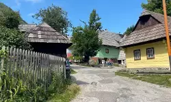 धरोहर या बोझः यूनेस्को के दर्जे पर उलझन में फंसा गांव