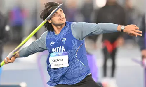 सीडब्ल्यूजी 2026: मेंस जैवलिन थ्रो में डबल धमाल, नीरज ने जीता सिल्वर, यशवीर के नाम ब्रॉन्ज सीडब्ल्यूजी 2026: मेंस जैवलिन थ्रो में डबल धमाल, नीरज ने जीता सिल्वर, यशवीर के नाम ब्रॉन्ज