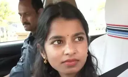 किसी भी धर्म का मजाक उड़ाना किसी भी तरह से उचित नहीं: मैथिली ठाकुर किसी भी धर्म का मजाक उड़ाना किसी भी तरह से उचित नहीं: मैथिली ठाकुर