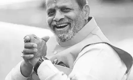 मध्य प्रदेश के पूर्व मंत्री पारस जैन का निधन, शिवराज सिंह चौहान समेत कई नेताओं ने जताया दुख मध्य प्रदेश के पूर्व मंत्री पारस जैन का निधन, शिवराज सिंह चौहान समेत कई नेताओं ने जताया दुख