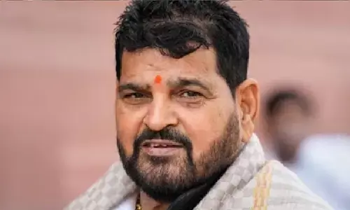 बृजभूषण शरण सिंह को बड़ी राहत, महिला पहलवानों के छेड़छाड़ मामले में दिल्ली कोर्ट ने किया आरोपमुक्त बृजभूषण शरण सिंह को बड़ी राहत, महिला पहलवानों के छेड़छाड़ मामले में दिल्ली कोर्ट ने किया आरोपमुक्त