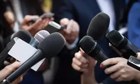 पाकिस्तान में मीडिया आउटलेट पर रोक पाकिस्तान में मीडिया आउटलेट पर रोक