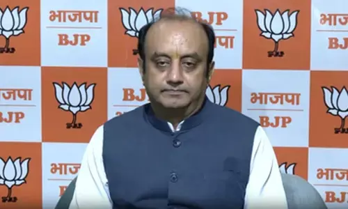 छात्र हितों पर कांग्रेस का असली चेहरा बेनकाब, कर्नाटक परीक्षा विवाद पर सुधांशु त्रिवेदी छात्र हितों पर कांग्रेस का असली चेहरा बेनकाब, कर्नाटक परीक्षा विवाद पर सुधांशु त्रिवेदी