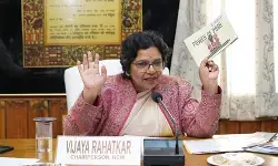 एनसीडब्ल्यू प्रमुख तीन दिन के बंगाल दौरे पर आएंगी, महिलाओं की सुरक्षा से जुड़े कई कार्यक्रमों में होंगी शामिल एनसीडब्ल्यू प्रमुख तीन दिन के बंगाल दौरे पर आएंगी, महिलाओं की सुरक्षा से जुड़े कई कार्यक्रमों में होंगी शामिल