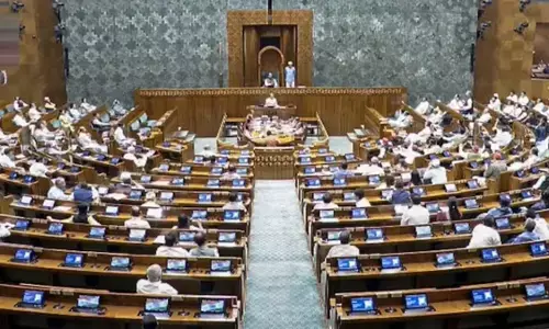 संसद में हंगामे के आसार: विपक्ष ने बनाई सरकार को घेरने की रणनीति संसद में हंगामे के आसार: विपक्ष ने बनाई सरकार को घेरने की रणनीति