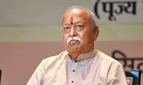 आरएसएस का बड़ा फैसला, 100 से ज्यादा शहरों में Gen-Z से बात करेंगे संघ प्रमुख मोहन भागवत आरएसएस का बड़ा फैसला, 100 से ज्यादा शहरों में Gen-Z से बात करेंगे संघ प्रमुख मोहन भागवत