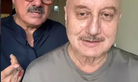 खोसला का घोसला-2 की शूटिंग रैप अनुपम खेर ने बोमन संग काम को बताया खास खोसला का घोसला-2 की शूटिंग रैप अनुपम खेर ने बोमन संग काम को बताया खास