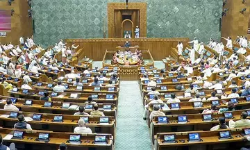 सरकार का लक्ष्य इंटरनेट को अश्लील और गैरकानूनी कॉन्टेंट से मुक्त रखना : राज्य मंत्री डॉ. एल. मुरुगन सरकार का लक्ष्य इंटरनेट को अश्लील और गैरकानूनी कॉन्टेंट से मुक्त रखना : राज्य मंत्री डॉ. एल. मुरुगन