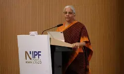 वित्त मंत्री ने यूपीआई शुल्क संबंधी दावों को किया खारिज, जयराम रमेश पर अफवाह फैलाने का आरोप वित्त मंत्री ने यूपीआई शुल्क संबंधी दावों को किया खारिज, जयराम रमेश पर अफवाह फैलाने का आरोप