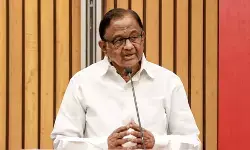 नितिन नवीन और अतुल लिमये की टिप्पणी को याद रखे जेन-जी, भागवत की छात्रों से मुलाकात पर बोले पी चिदबंरम