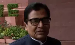 आरएसएस प्रमुख मोहन भागवत के जेन-जी वाले बयान पर सपा का तीखा हमला: बोली— युवाओं के आक्रोश और चुनौतियों से चिंतित है सरकार