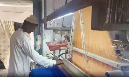 राष्ट्रीय हथकरघा दिवस पर पीएम मोदी की अपील से हैंडलूम कारोबारियों में उत्साह, बिक्री बढ़ने की जताई उम्मीद राष्ट्रीय हथकरघा दिवस पर पीएम मोदी की अपील से हैंडलूम कारोबारियों में उत्साह, बिक्री बढ़ने की जताई उम्मीद