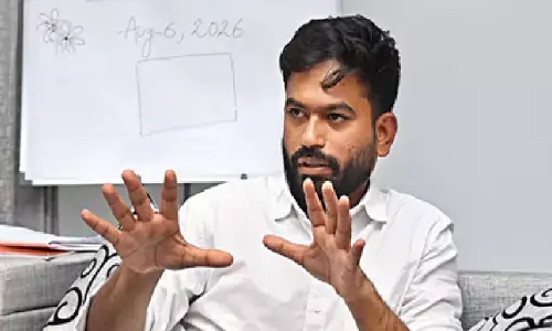 ‘दिल्ली पुलिस की तरह व्यवहार मत करो’, अभिजीत दीपके का सुरक्षा में तैनात पीएसआई से विवाद ‘दिल्ली पुलिस की तरह व्यवहार मत करो’, अभिजीत दीपके का सुरक्षा में तैनात पीएसआई से विवाद