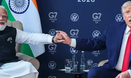 अमेरिका के नए बिल से क्या भारत पर लगेगा 100% टैरिफ? अमेरिका के नए बिल से क्या भारत पर लगेगा 100% टैरिफ?