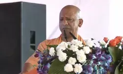 काकोरी डकैती नहीं, देश की आजादी के लिए क्रांतिकारियों का ट्रेन एक्शन था — सीएम योगी काकोरी डकैती नहीं, देश की आजादी के लिए क्रांतिकारियों का ट्रेन एक्शन था — सीएम योगी
