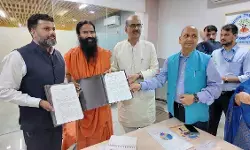 अब स्कूलों से सीधे रोजगार की राह, स्वामी रामदेव की मौजूदगी में बीएसबी ने किए तीन बड़े एमओयू