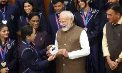 सीडब्ल्यूजी 2026: उनकी सफलता कई युवाओं को प्रेरित करेगी, पदकवीरों से मिले पीएम मोदी, उत्कृष्ट प्रदर्शन के लिए सराहा सीडब्ल्यूजी 2026: उनकी सफलता कई युवाओं को प्रेरित करेगी, पदकवीरों से मिले पीएम मोदी, उत्कृष्ट प्रदर्शन के लिए सराहा