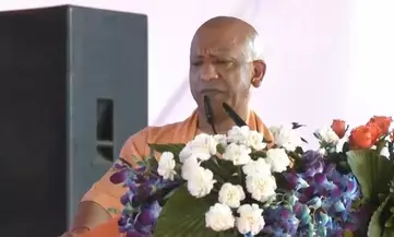 काकोरी डकैती नहीं, देश की आजादी के लिए क्रांतिकारियों का ट्रेन एक्शन था — सीएम योगी काकोरी डकैती नहीं, देश की आजादी के लिए क्रांतिकारियों का ट्रेन एक्शन था — सीएम योगी