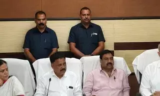 ज्यादातर मांगें मानीं, छात्र आंदोलन वापस लें, सीजीएल परीक्षा रद्द करना संभव नहीं: सुदिव्य कुमार ज्यादातर मांगें मानीं, छात्र आंदोलन वापस लें, सीजीएल परीक्षा रद्द करना संभव नहीं: सुदिव्य कुमार