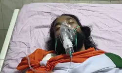 झारखंडः विधानसभा घेराव के बाद अनशनकारी देवेंद्र महतो की तबीयत बिगड़ी, अस्पताल में भर्ती झारखंडः विधानसभा घेराव के बाद अनशनकारी देवेंद्र महतो की तबीयत बिगड़ी, अस्पताल में भर्ती