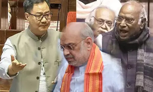 शाह से जवाबदेही की मांग की बाढ़ में बहा मानसून सत्र शाह से जवाबदेही की मांग की बाढ़ में बहा मानसून सत्र