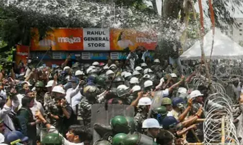 भाजपा का झारखंड बंद - छात्रों के आंदोलन को मिला समर्थन भाजपा का झारखंड बंद - छात्रों के आंदोलन को मिला समर्थन