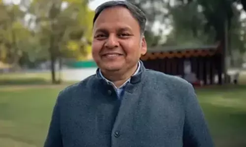शेख हसीना की वापसी पर बढ़ी हलचल! RAW चीफ पराग जैन ने बांग्लादेशी रक्षा सलाहकार से की मुलाकात शेख हसीना की वापसी पर बढ़ी हलचल! RAW चीफ पराग जैन ने बांग्लादेशी रक्षा सलाहकार से की मुलाकात