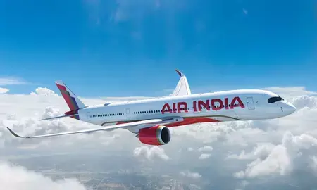 एयर इंडिया के सीईओ से फुकेत-दिल्ली फ्लाइट की घटना के बारे में हुई पूछताछ एयर इंडिया के सीईओ से फुकेत-दिल्ली फ्लाइट की घटना के बारे में हुई पूछताछ