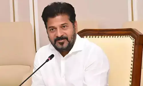रेवंत रेड्डी का अमेरिका दौरा रद्द, जेडी वेंस और जोहरान ममदानी से होने वाली मुलाकातों पर उठे सवाल रेवंत रेड्डी का अमेरिका दौरा रद्द, जेडी वेंस और जोहरान ममदानी से होने वाली मुलाकातों पर उठे सवाल