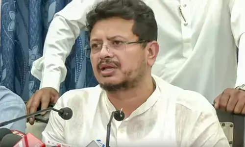 बंगाल : नेता प्रतिपक्ष रिताब्रता बनर्जी को बांग्लादेश से मिली जान से मारने की धमकी, पुलिस से किया संपर्क बंगाल : नेता प्रतिपक्ष रिताब्रता बनर्जी को बांग्लादेश से मिली जान से मारने की धमकी, पुलिस से किया संपर्क