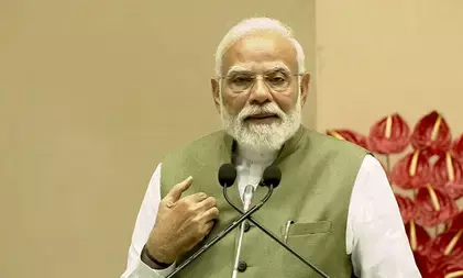 शॉर्टकट विल कट यू शॉर्ट, प्रधानमंत्री मोदी का संदेश- शॉर्टकट के रास्ते से निकलें बाहर नौजवान