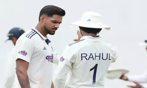 Ind Vs Sl: गाल टेस्ट में भारत की दोहरी परीक्षा, स्पिन के साथ रिवर्स स्विंग और असमान उछाल से निपटने की तैयारी Ind Vs Sl: गाल टेस्ट में भारत की दोहरी परीक्षा, स्पिन के साथ रिवर्स स्विंग और असमान उछाल से निपटने की तैयारी